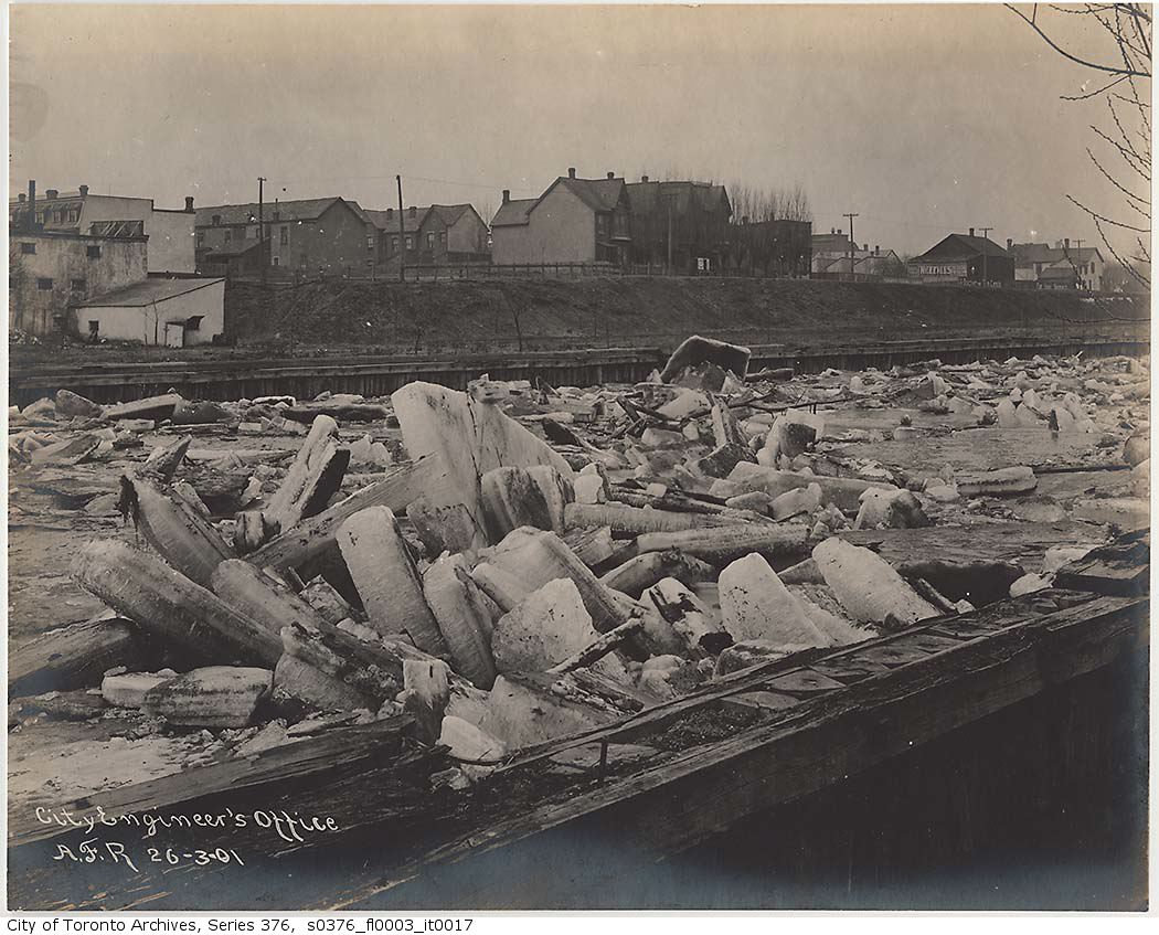 Ice-jam-Don-River-looking-southeast-from-north-of-Queen-Street-1901